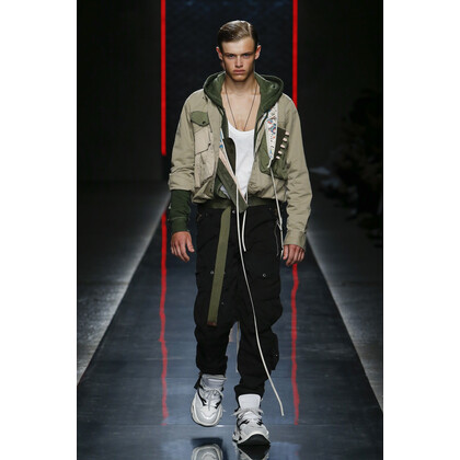 Dsquared2
